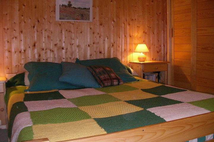 Gîte pour 10 personnes, avec jardin à Chabottes - 2