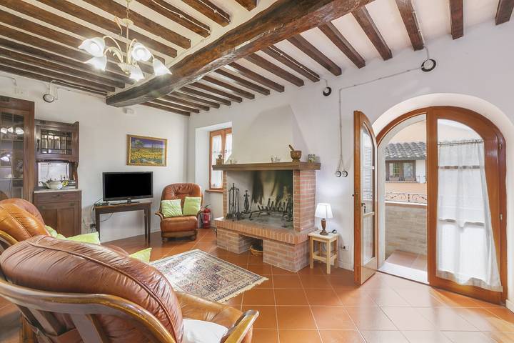 Appartamento intero, Apartment With Pool And Garden in Panicale, Lago Trasimeno