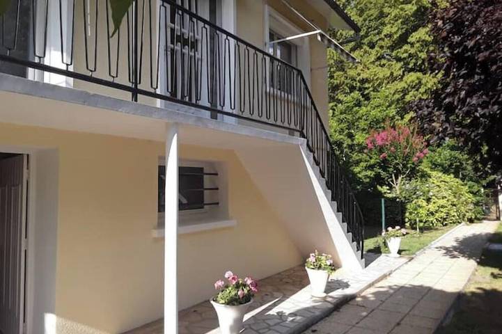 Location de vacances pour 6 personnes, avec Jardin à Dignac