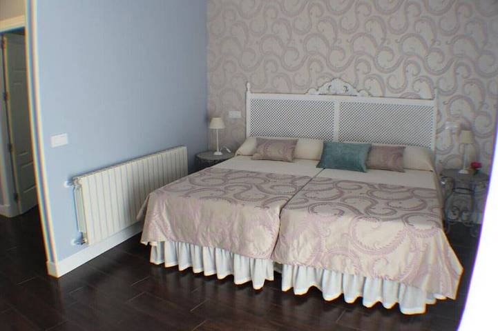 Bed and breakfast for 2 people - 1