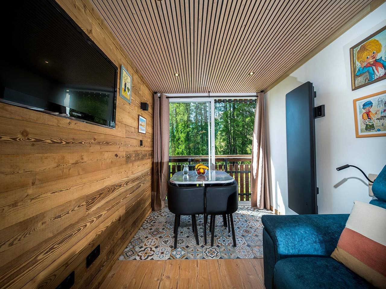Appartement entier, Appartement en bois avec balcon in Allos, Région Castellane