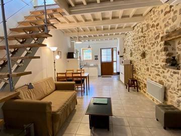 Location de vacances pour 2 personnes, avec vue et terrasse à Rouffiac-des-Corbières