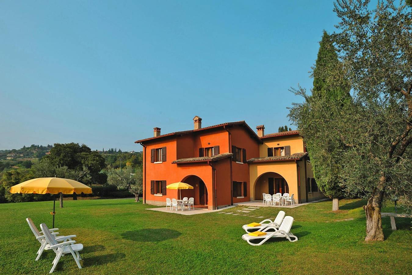 Ganze Wohnung, Ferienwohnungen Poiano in Garda mit Pool in Garda, Gardasee-Berge