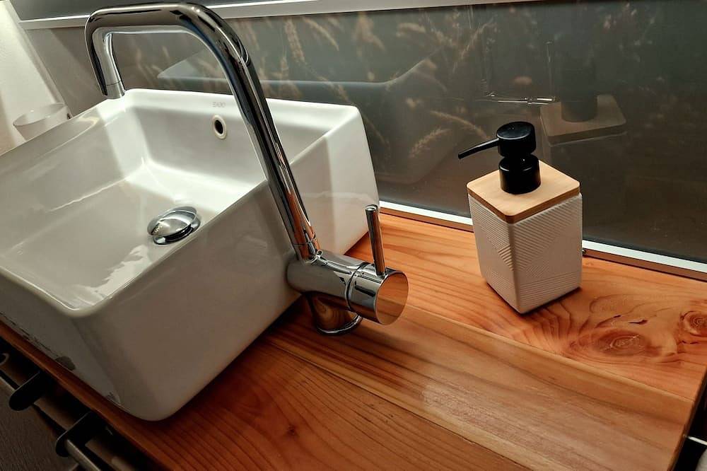 Appartement Typ 'B' in einer ***Ehemaligen Motormühle*** in Samtens, Rügen