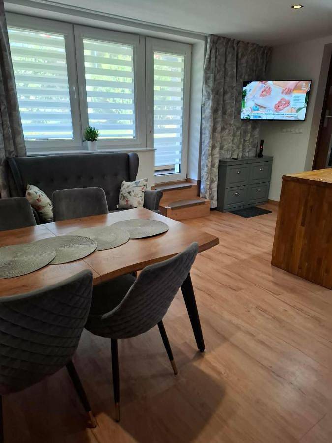 Willa Rosa-apartamenty z prywatną sauną in Szklarska Poręba, Sudety (Polska)