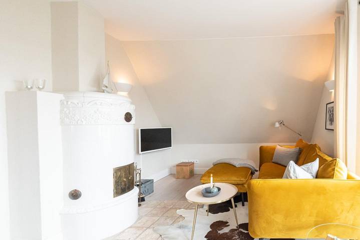Ganze Wohnung, Wunderschöne 3-Zimmer Ferienwohnung mit ca. 92 m², für bis zu 4 Personen in Wenningstedt, Sylt