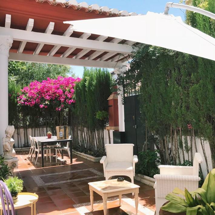 Casa de huéspuedes para 10 personas, con Terraza y Jardín en Güejar Sierra
