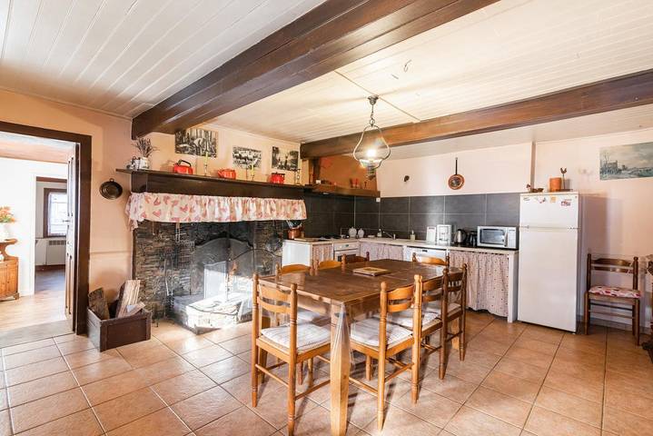 Gîte pour 9 personnes, avec Balcon ainsi que Terrasse et Jardin