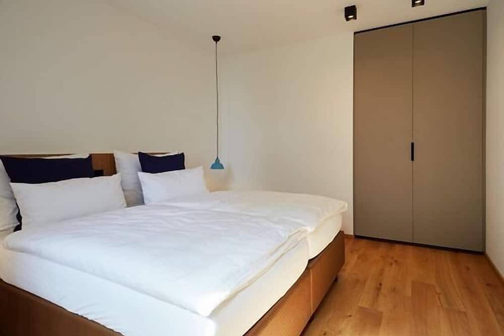 Ganze Wohnung, Familien-Apartment Storchennest, 66qm, 2 Schlafzimmer, 1 Wohn-/Schlafzimmer, Balkon, max. 6 Personen in Singen, Hegau