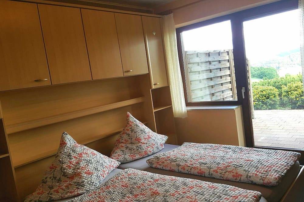 Ganze Wohnung, Ferienwohnung Lina - Ferienwohnung Haus Weitblick in Düdinghausen, Medebach