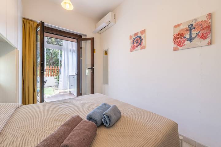 Holiday Home 'Casa Clà 2' with Private Terrace, Garden, and Air Conditioning in Crabonaxa/Villasimius, Villasimius
