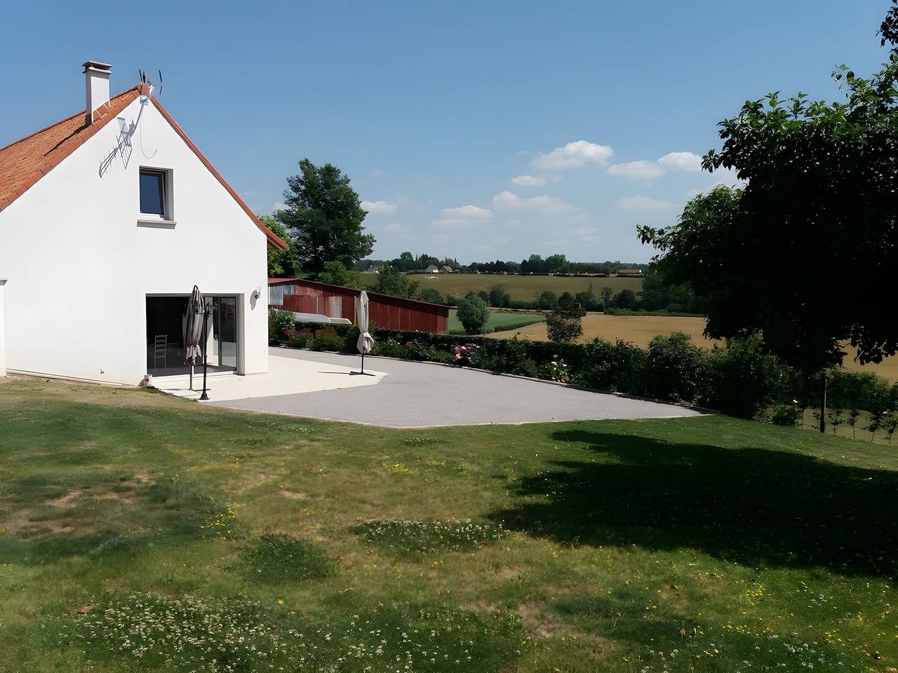 Gîte pour 12 à 14 personnes avec terrasse privée, jardin privé et Wi-Fi à Henneveux in Henneveux, Région de Boulogne-sur-Mer