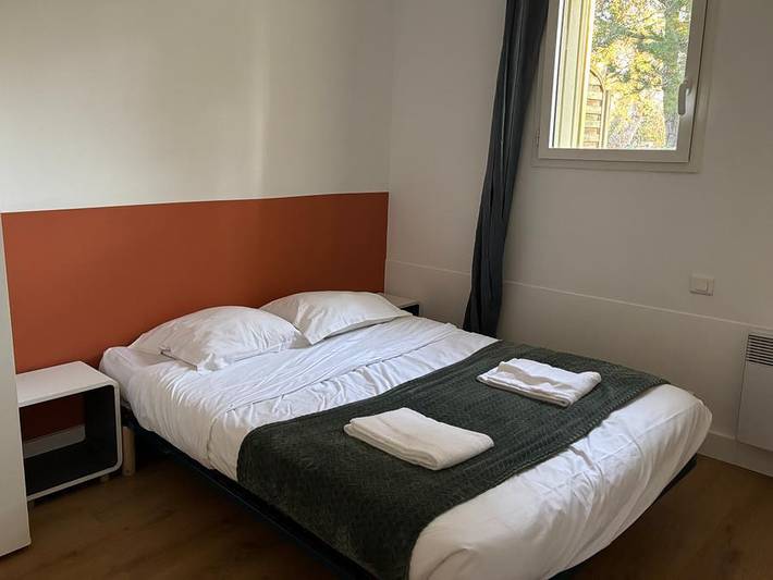 Camping pour 4 personnes, avec terrasse et bassin pour enfant, animaux acceptés à Saint-Hilaire-de-Riez - 4