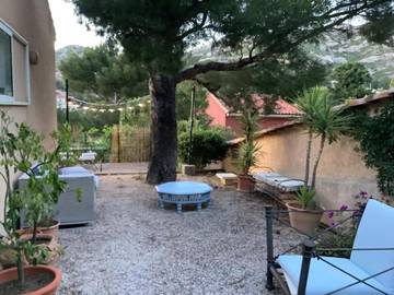 Chambre d’hôte pour 2 personnes, avec vue ainsi que jardin et terrasse à Marseille