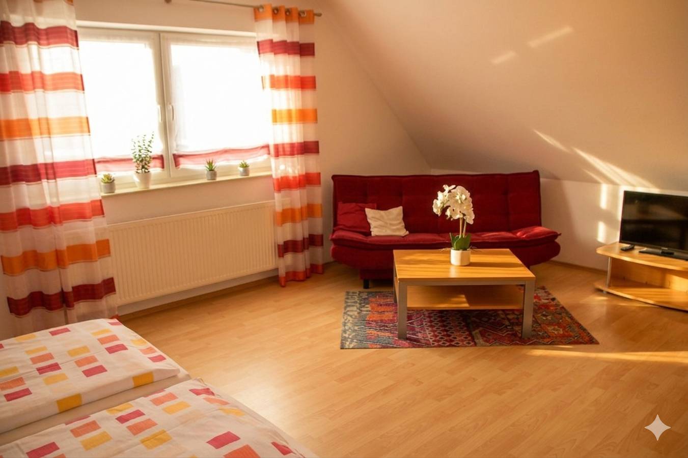 Haus Ziegler - Ferienwohnung (120qm) mit Balkon und Wlan in Kolitzheim, Fränkisches Weinland