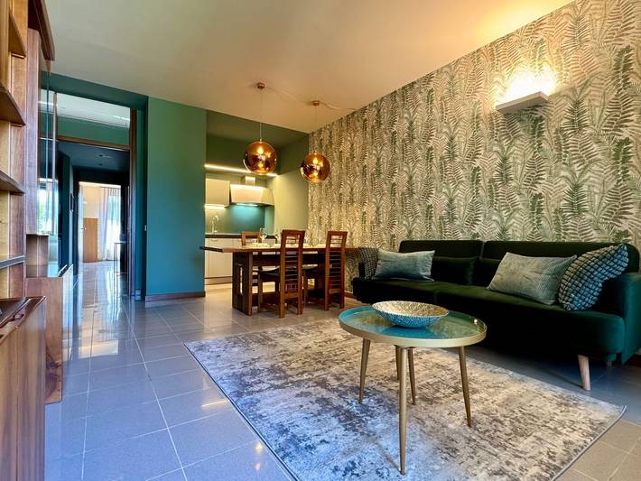 Ferienwohnung für 2 Personen, mit Balkon in Alba