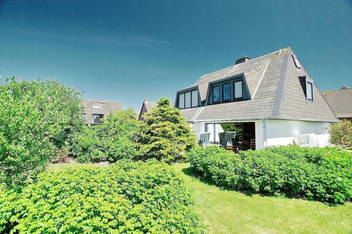 Ferienwohnung für 2 Personen, mit Terrasse und Garten in Wenningstedt