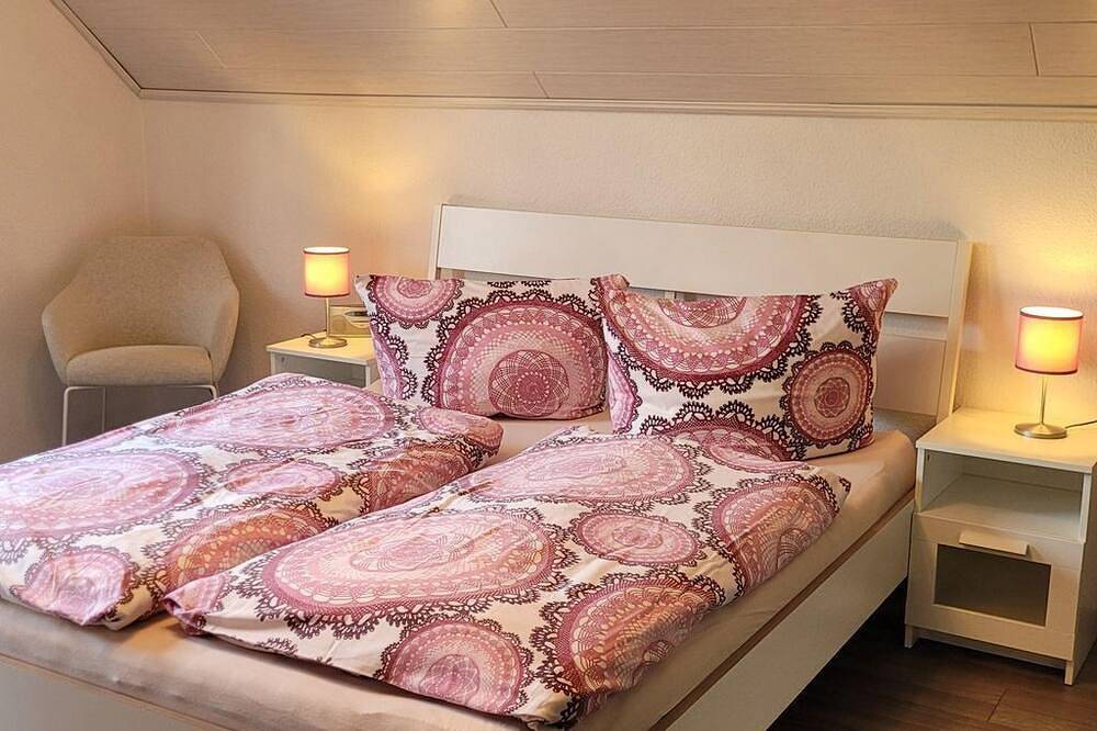 Ganze Wohnung, Ferienapartment Berg - 4-Bettwohnung in Berg (Pfalz), Rheinebene