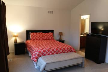 Vacation House for 10 Guests in Omaha, Nebraska, Picture 3