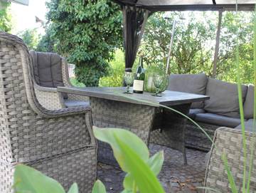 Ferienhaus für 12 Personen, mit Garten im Saarland