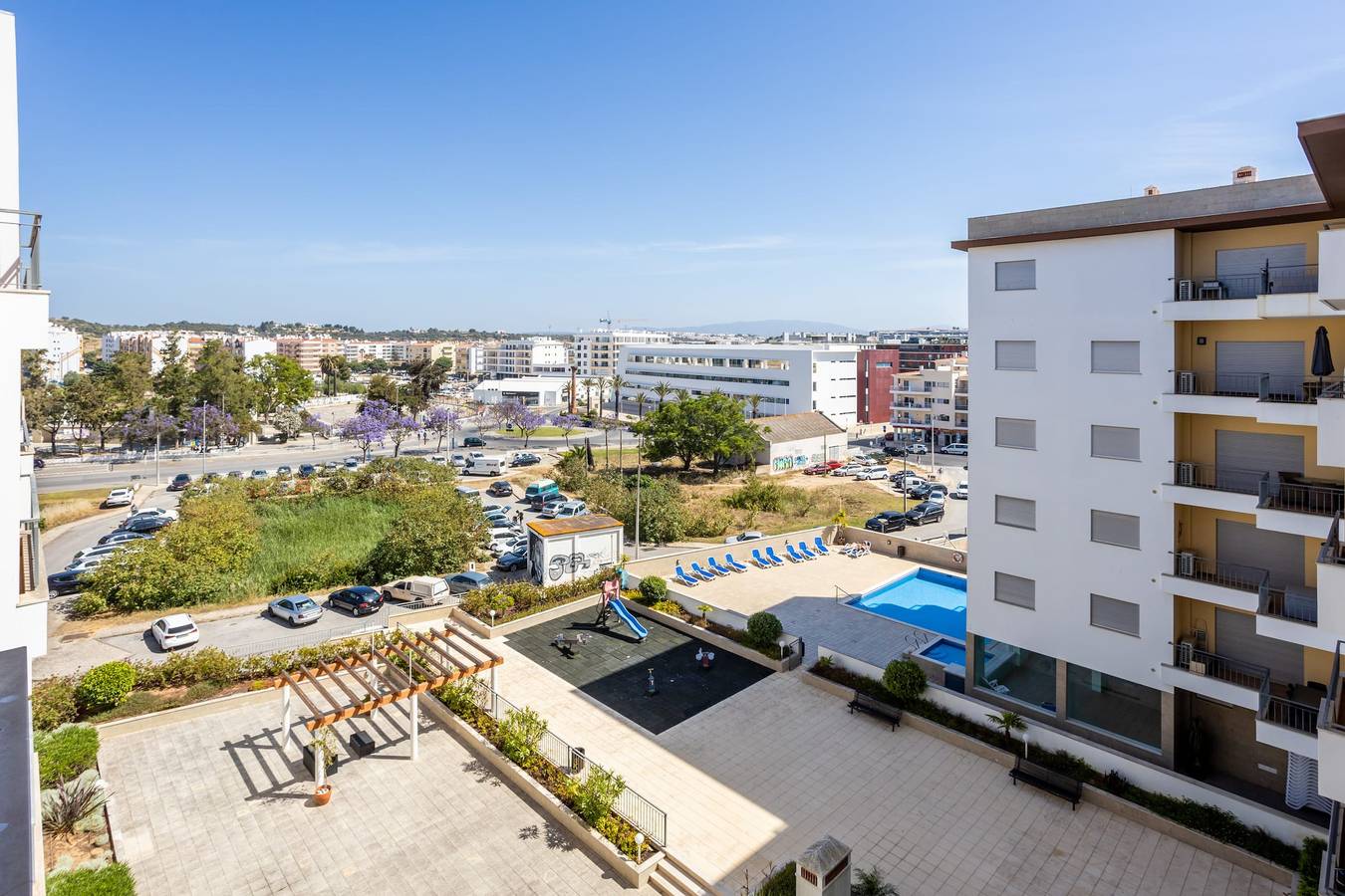 Apartamento inteiro, Quinta das Palmeiras - Vista para Monchique in São Sebastião, São Gonçalo de Lagos