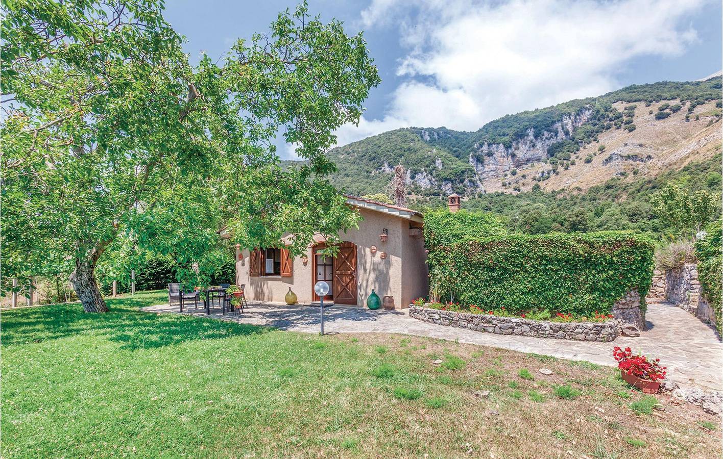Casa Vacanza per 4 Persone in San Giovanni a Piro, Provincia di Salerno