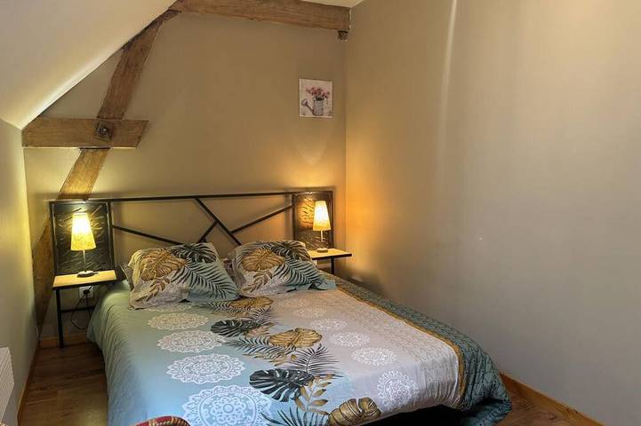 Gîte pour 4 personnes, avec piscine et jardin dans Louchy-Montfand - 2