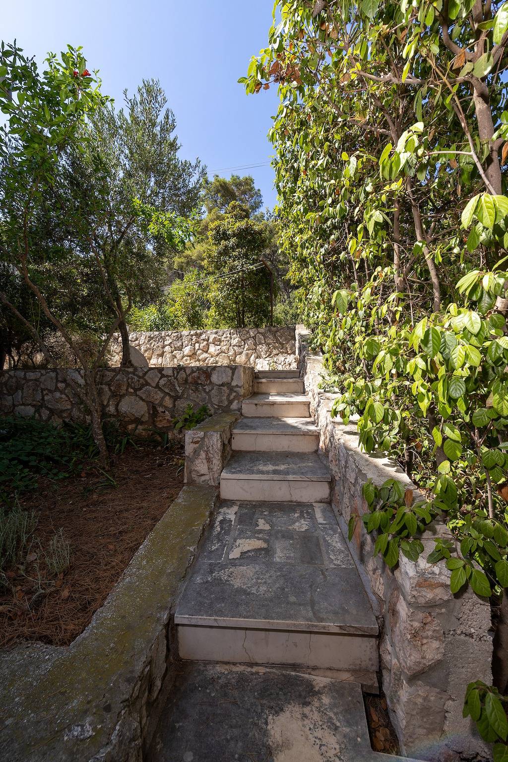 Ganze Wohnung, Studio Appartement mit Terrasse und Meerblick Zavala (Hvar) -a in Zavala, Hvar