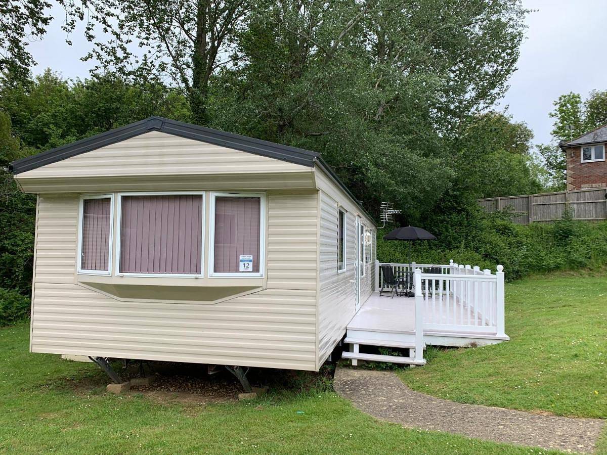 Lower Hyde Caravan in Shanklin, Isle of Wight