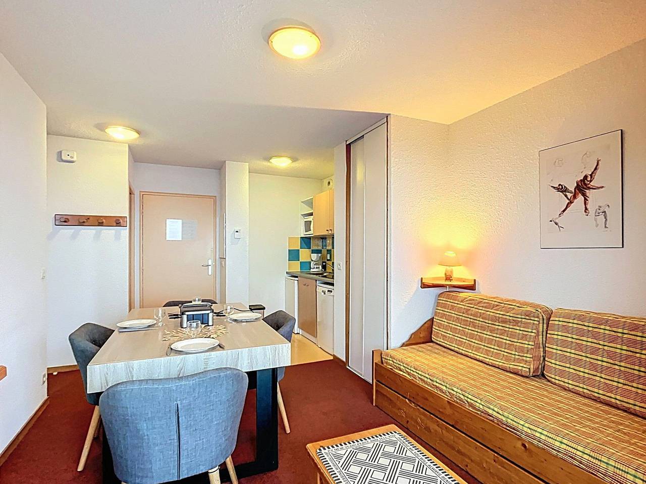 Appartement entier, Appartement lumineux, accès ski aux pieds, balcon in Le Corbier, Villarembert
