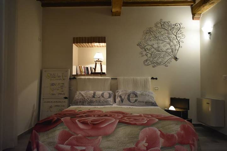 Appartement entier, Il Buonumore apartment, Il Bravio studio apartment with kitchenette in Montepulciano, Province de Sienne