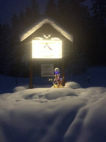 Chalet for 8 Guests in Yoho National Park, Columbia-Shuswap Regional District, Picture 1