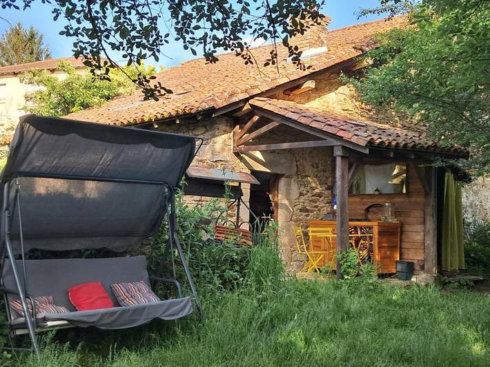 Cottage pour 4 personnes, avec vue ainsi que jardin et terrasse à Saint-Mathieu