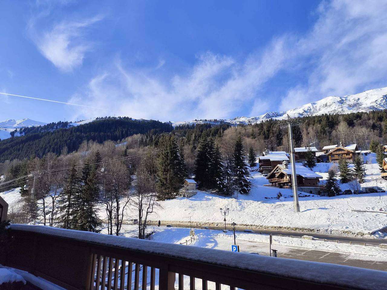 Appartement entier, Magnifique appartement 3 pièces à Méribel centre proche des pistes, avec parking et Wifi in Méribel, Les Allues