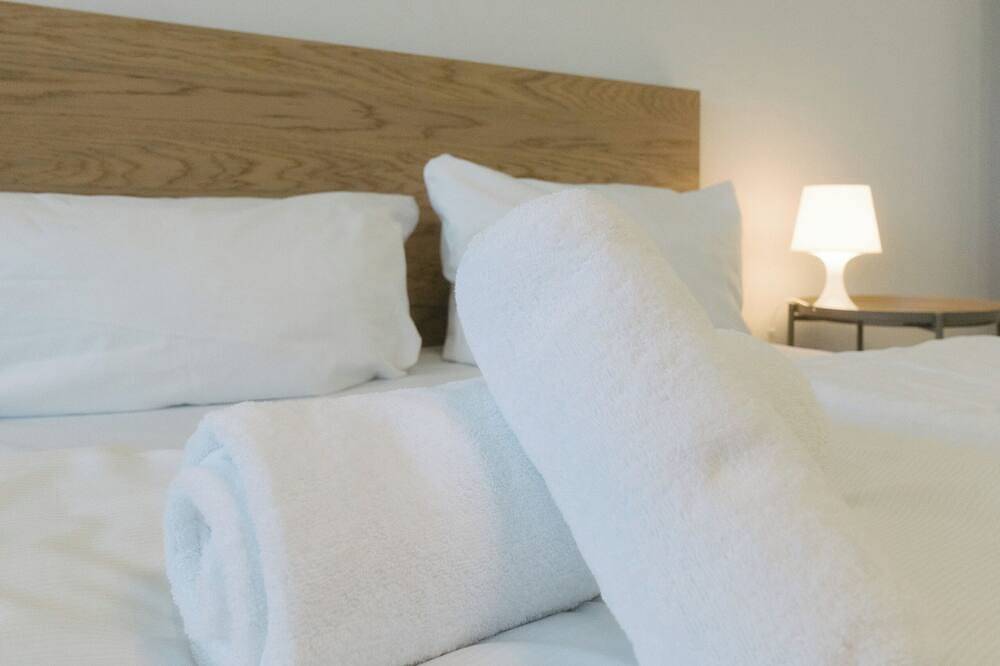 Entire apartment, #New | mod. apartment | Top location | free parking lot in Karlsruhe, Rhine Plain