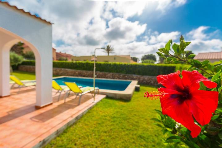 Location de vacances pour 6 personnes, avec vue sur l’océan et jardin à Cala en Bosc - 4