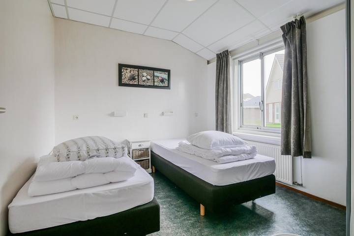 Ferienhaus für 6 Personen, mit Balkon/Terrasse und Terrasse in Callantsoog - 4