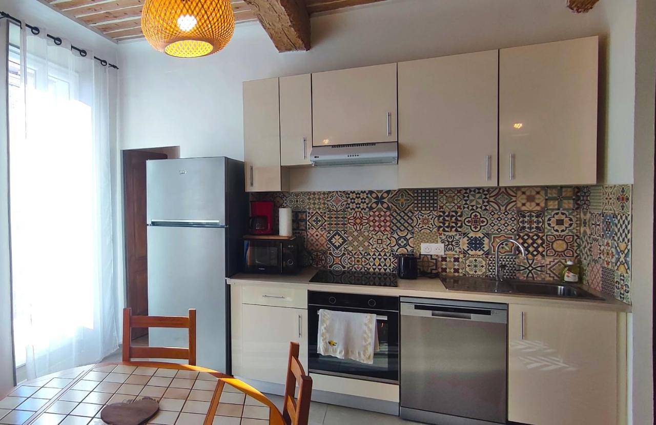 Appartement entier, One-Bedroom Apartment in Les Arcs (Var), Région de Draguignan