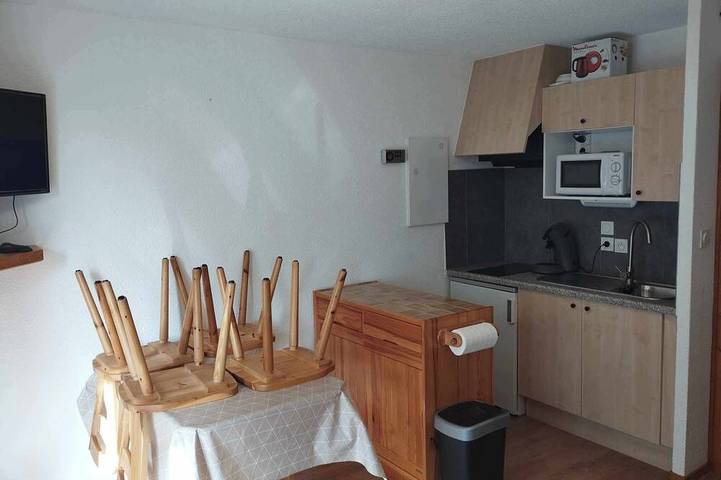 Entire apartment, Charmant Studio vu sur la Montagne Pour 4 Personnes in Saint-Jean-d'Aulps, Les Portes du Soleil
