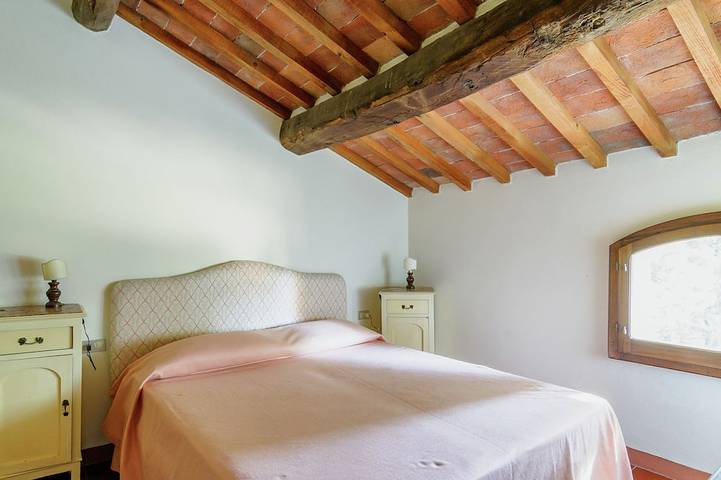 Grazioso cottage con piscina in Scheggia, Anghiari