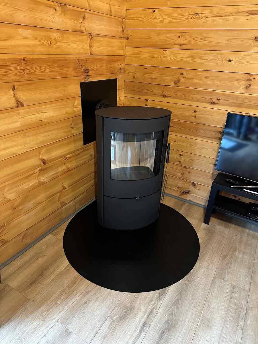 Chalet für 8 Personen im Ferienpark Village de Vacances Oignies in Viroinval, Parc Naturel Viroin Hermeton