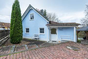 Ferienhaus für 6 Personen, mit Seeblick und Garten in Oberbayern