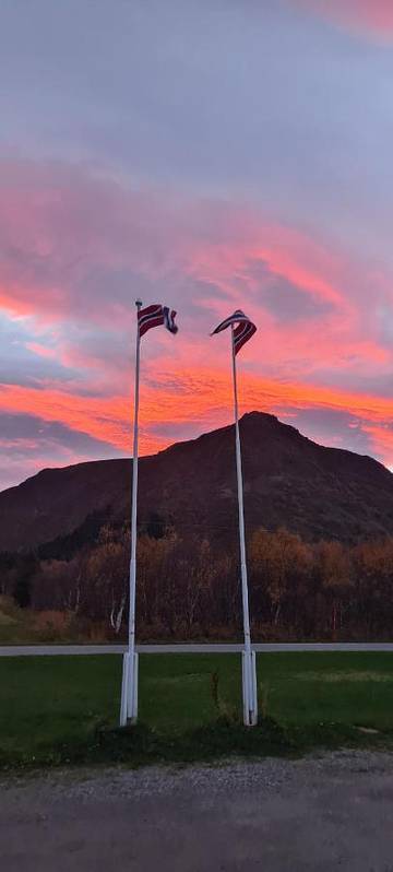 Ferienhaus für 2 Personen, mit Ausblick und Garten in Vesterålen