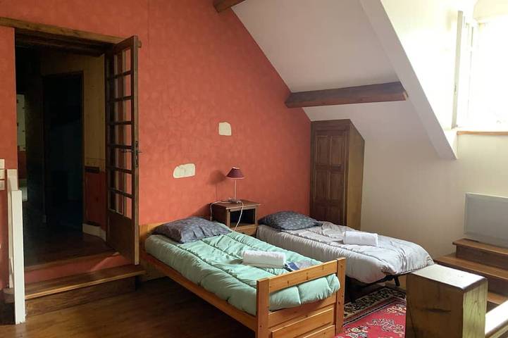 Location de vacances pour 6 personnes, avec terrasse et jardin à Pouillé - 3