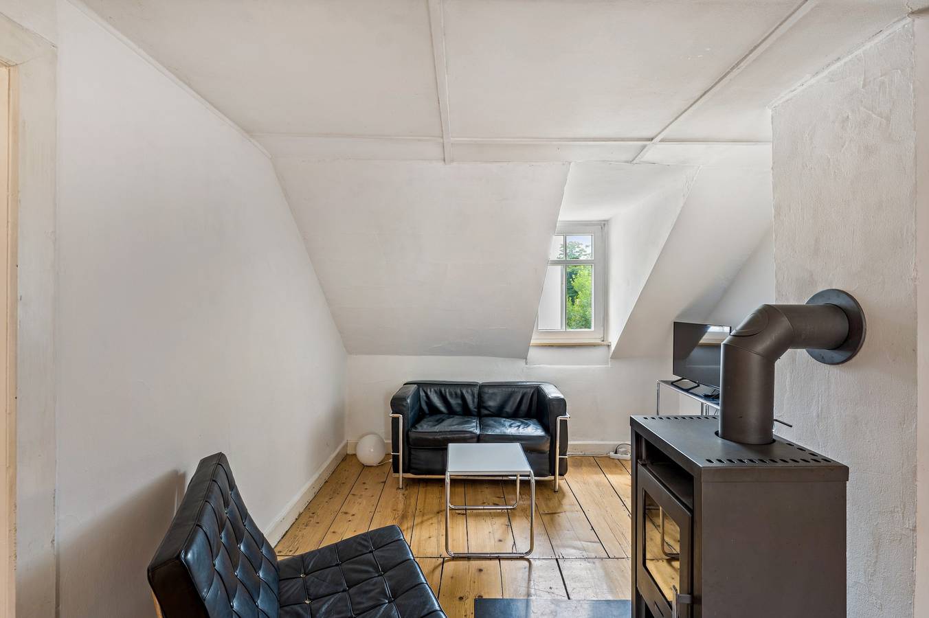 Ferienwohnung „Großes Apartment 60 m² mit Garten“ mit Gemeinschaftsgarten & Wlan in Emmendingen, Südschwarzwald