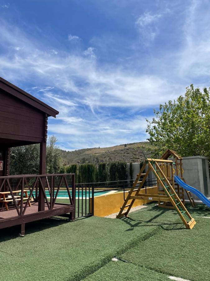 Gîte pour 17 personnes, avec piscine et vue ainsi que jardin et balcon à Vélez-Rubio - 3