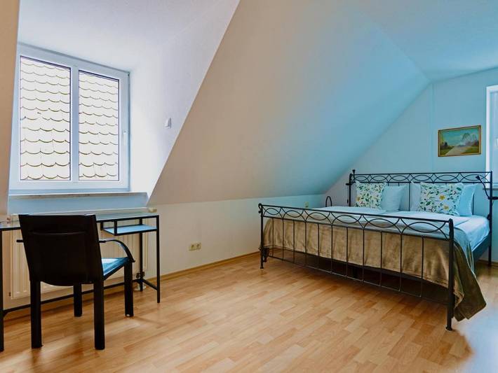 Ferienwohnung für 6 Personen, mit Garten
