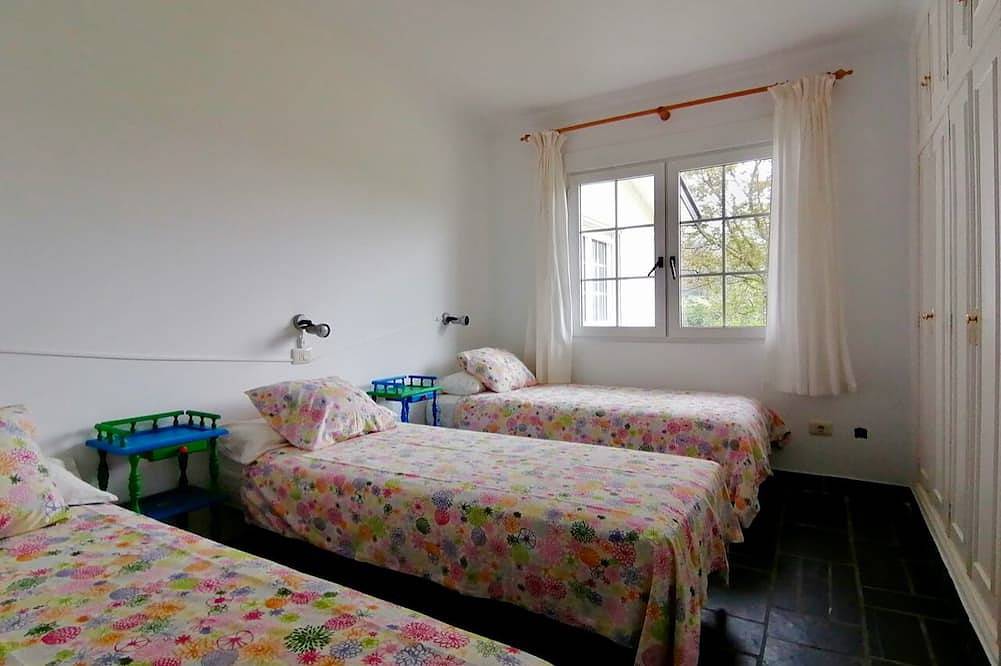 Beautiful, private villa with expansive garden close to beaches. in Ortigueira, Galician Coast