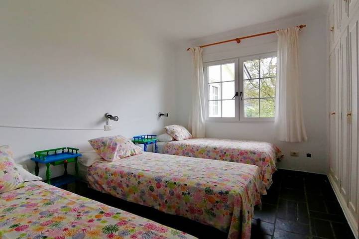 Beautiful, private villa with expansive garden close to beaches. in Ortigueira, Rías Altas