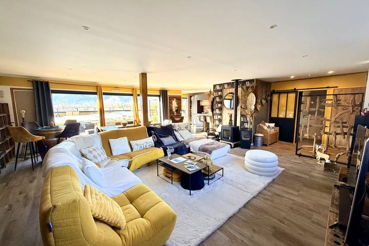 Villa para 6 pessoas com jacuzzi in Viviers-du-Lac, Chambéry (Região)